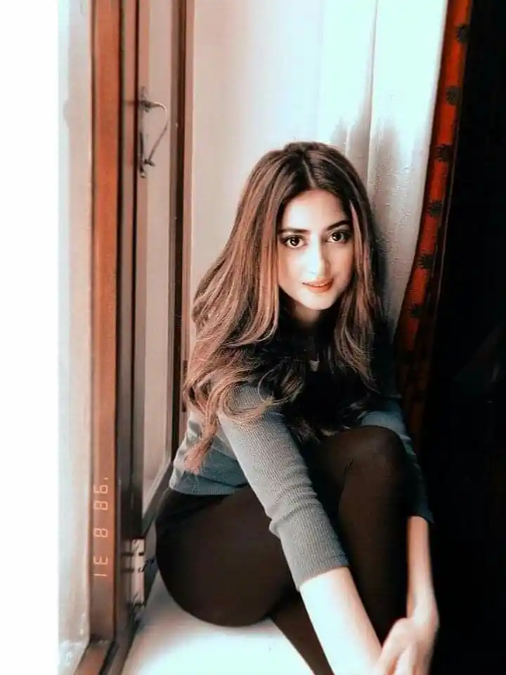 beautiful-cute-girl-pic