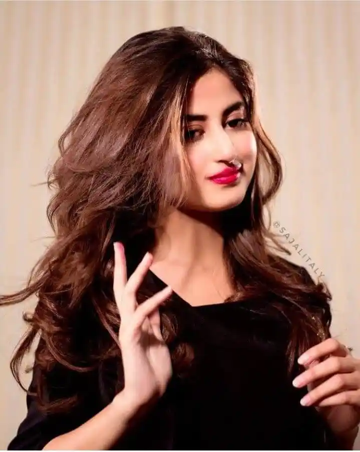 beautiful-cute-girl-pic